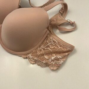 Victoria's Secret Tan Lace Trim Bra